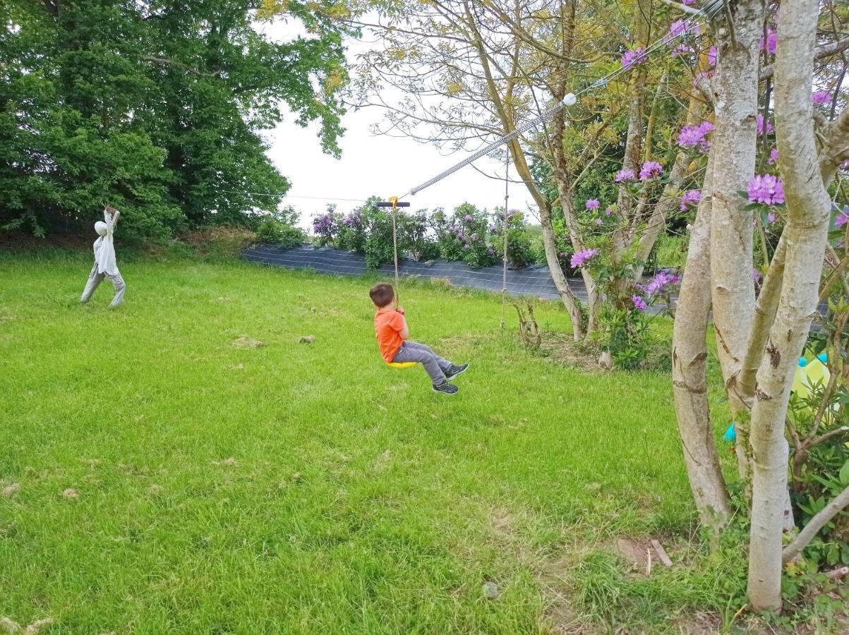 Gite Oust Au Lit Saint-Vincent-sur-Oust Exterior foto